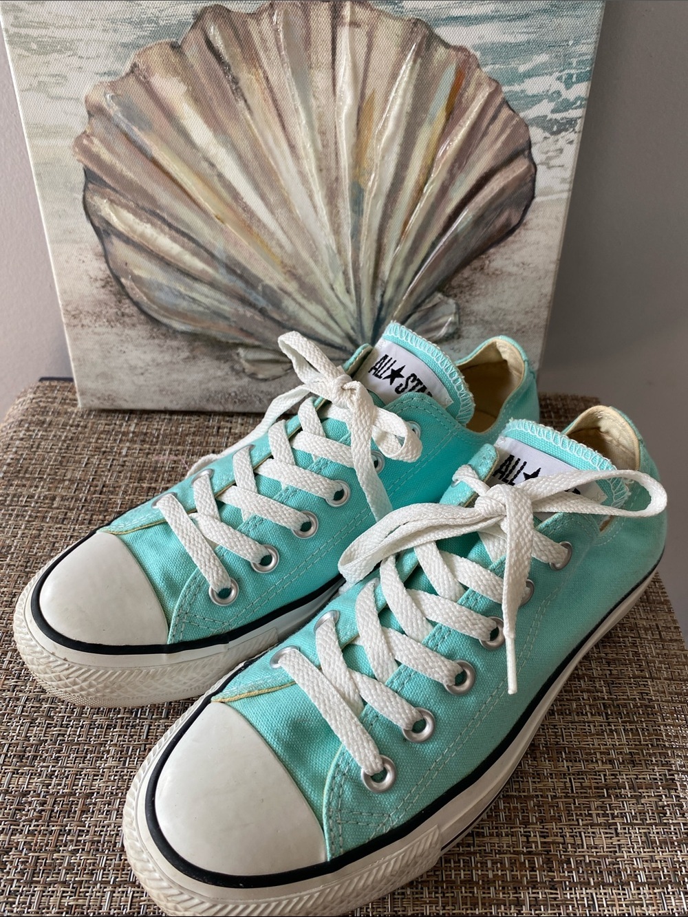 Turquoise Converse All Stars Low Rise Women’s Size 7 Casual Sneakers Summer